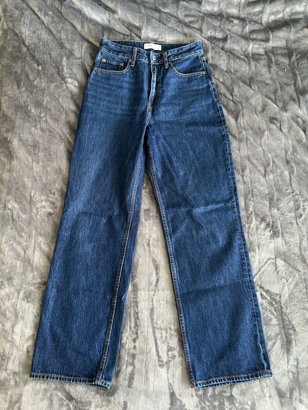 Abercrombie - High Rise Loose Curve Love Jeans - Dark Blue Wash